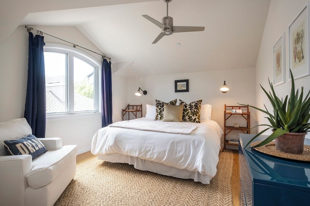 undefined Chic Casita - Walk to Beach