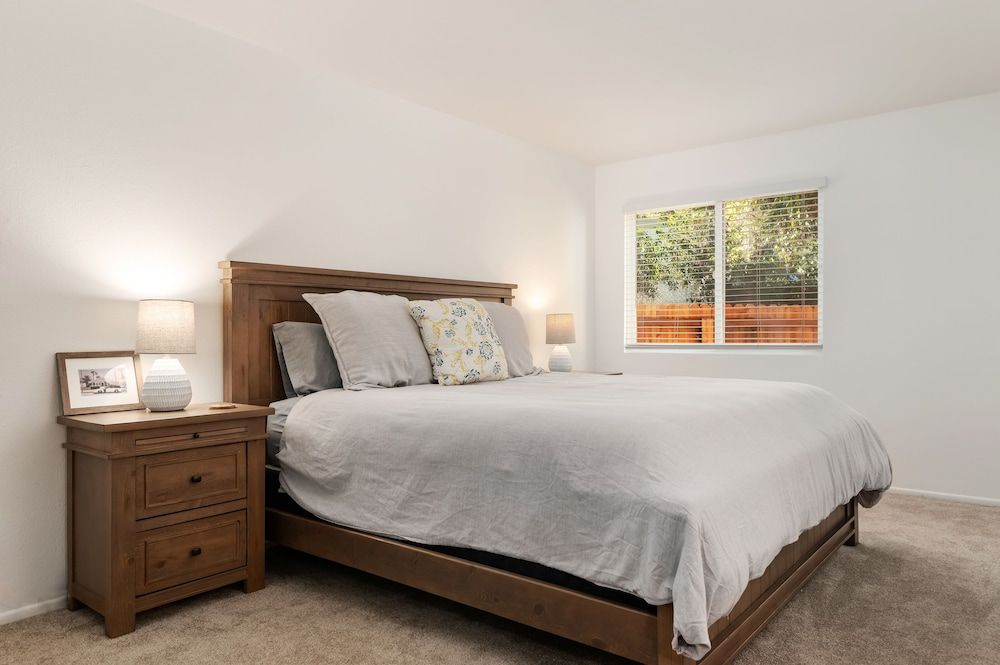 undefined Rem Retreat 4