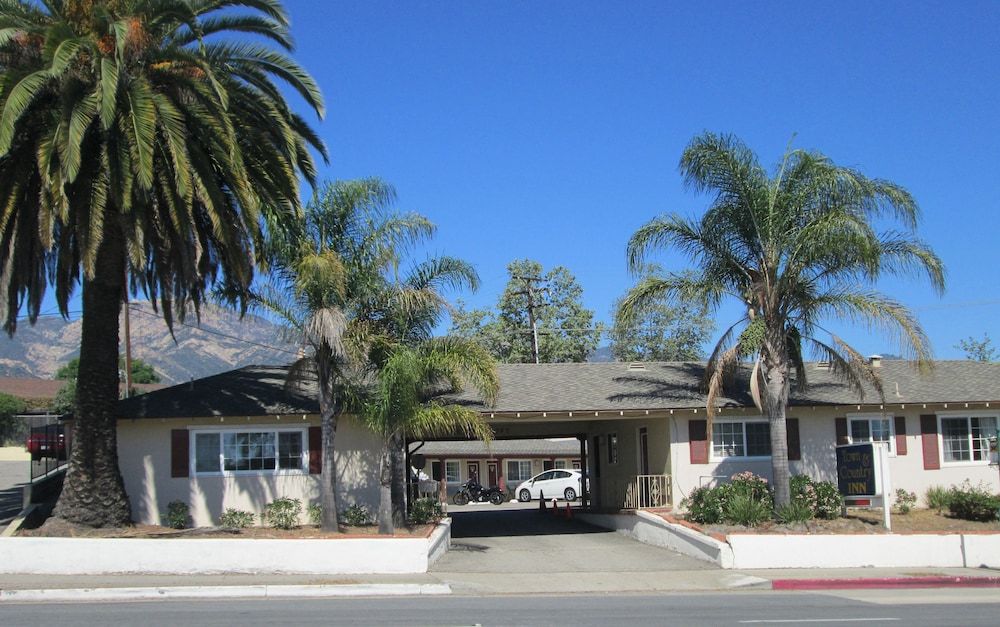 undefined Town and Country Inn 6