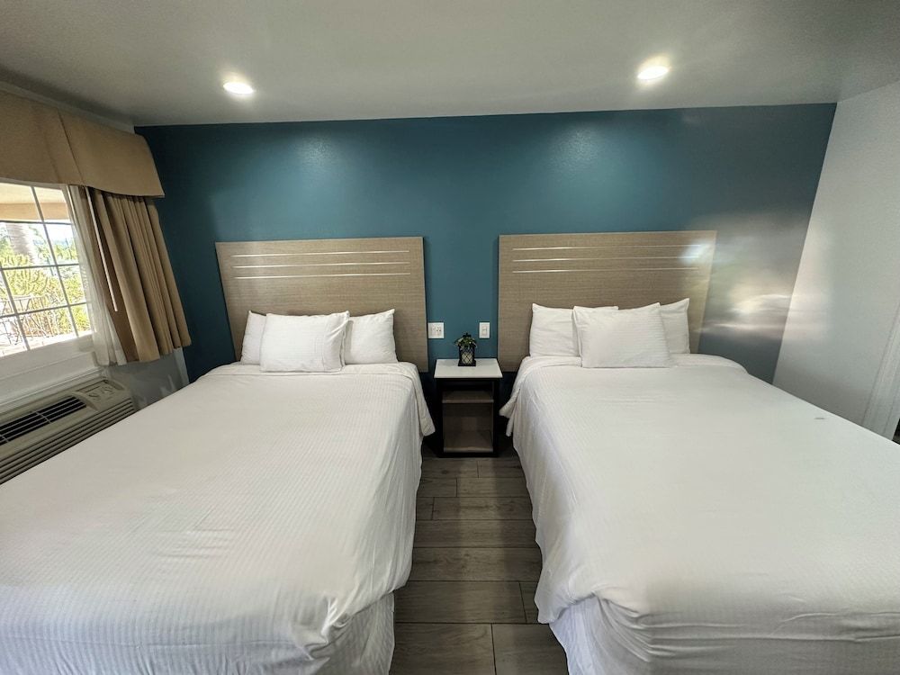 Standard Room, 2 Queen Beds