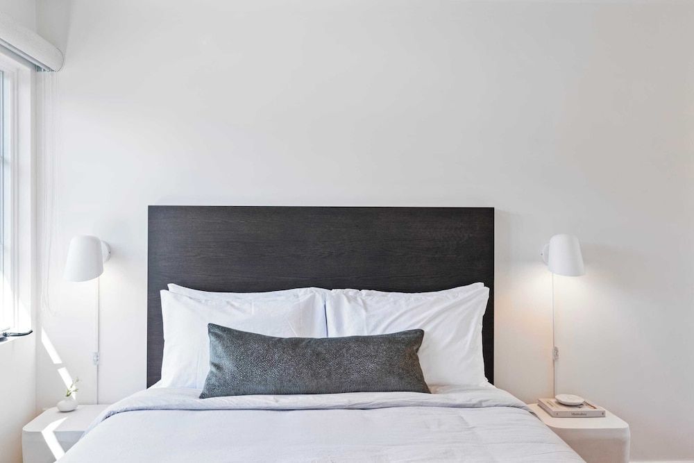 Casa Jardin Executive Studio, 1 Queen Bed, Kitchenette, Corner 4