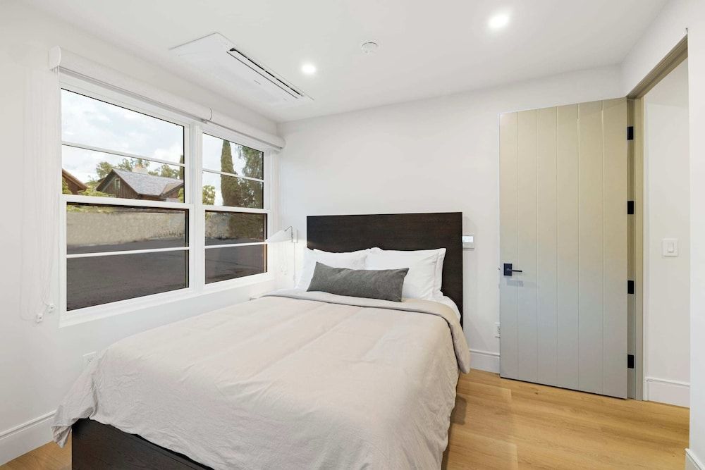 Luxury Apartment, Kitchen, Mountain View