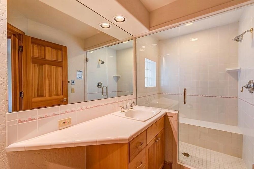 House, Multiple Beds (Aspen Ridge 32)