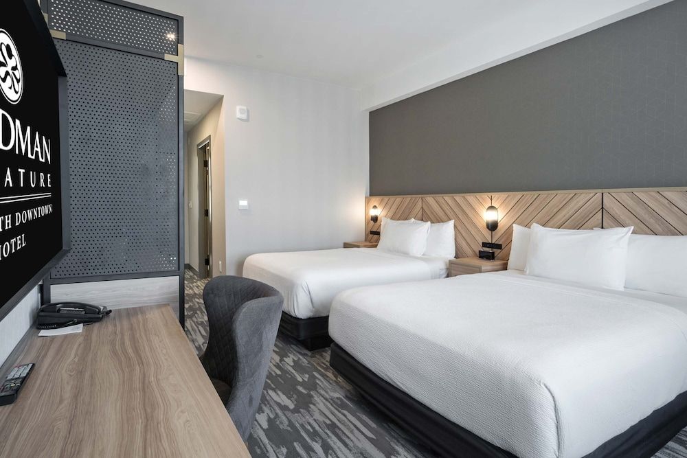Standard Room, 2 Queen Beds, Non Smoking