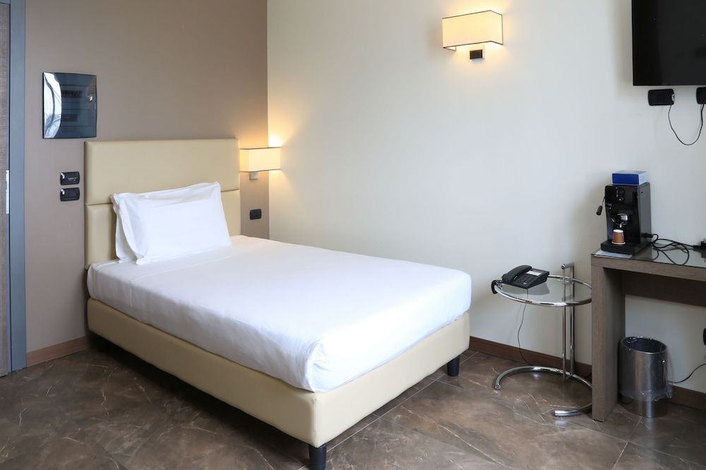 undefined Klima Hotel Milano Fiere 10