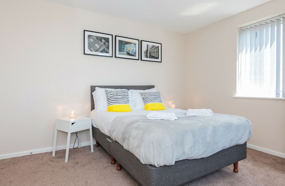 Approved Serviced Apartments Park Rise Classic Apartment, Multiple Beds, Non Smoking 6