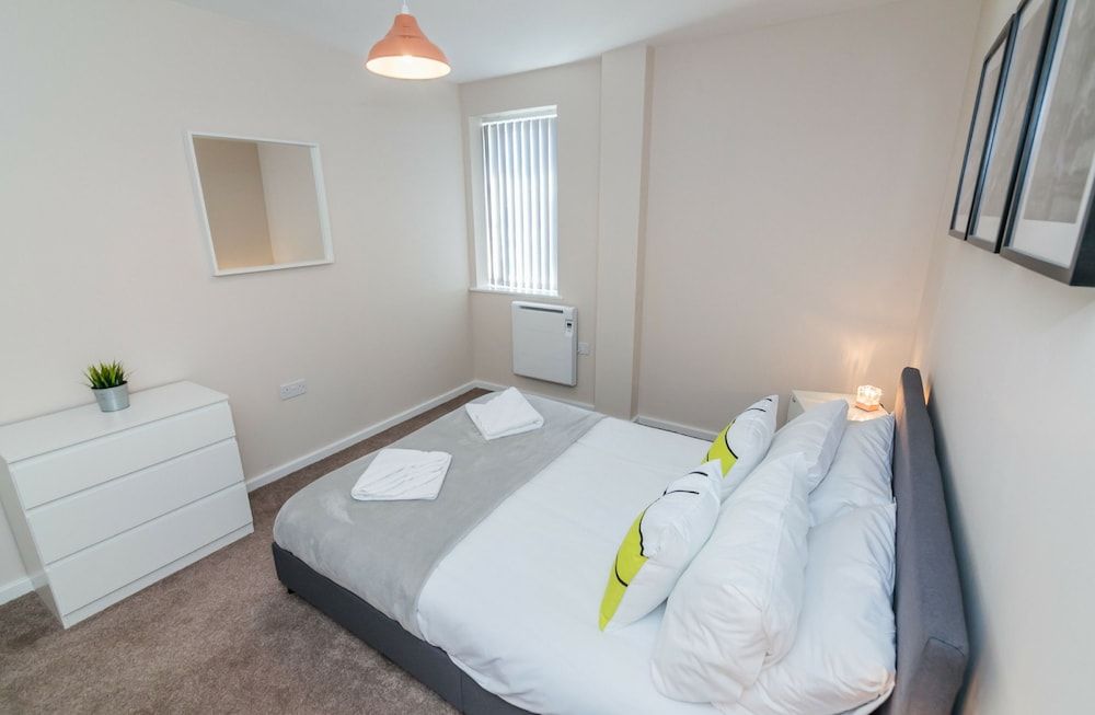 Approved Serviced Apartments Park Rise Classic Apartment, Multiple Beds, Non Smoking 15