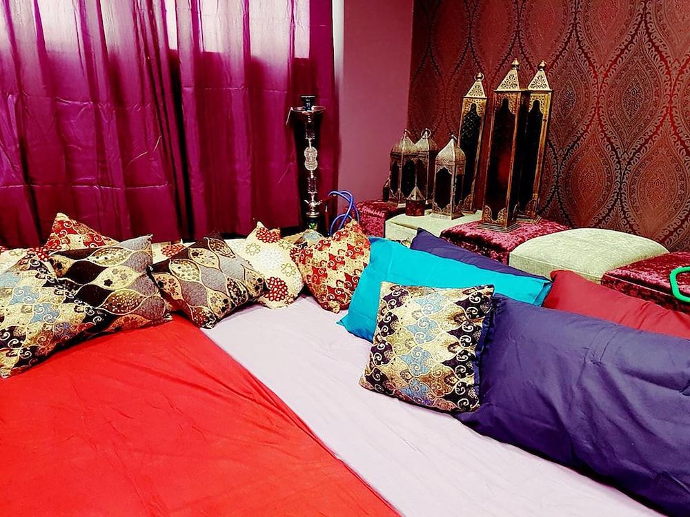 Manchester Party Pad Apartment Sleeps 27 8