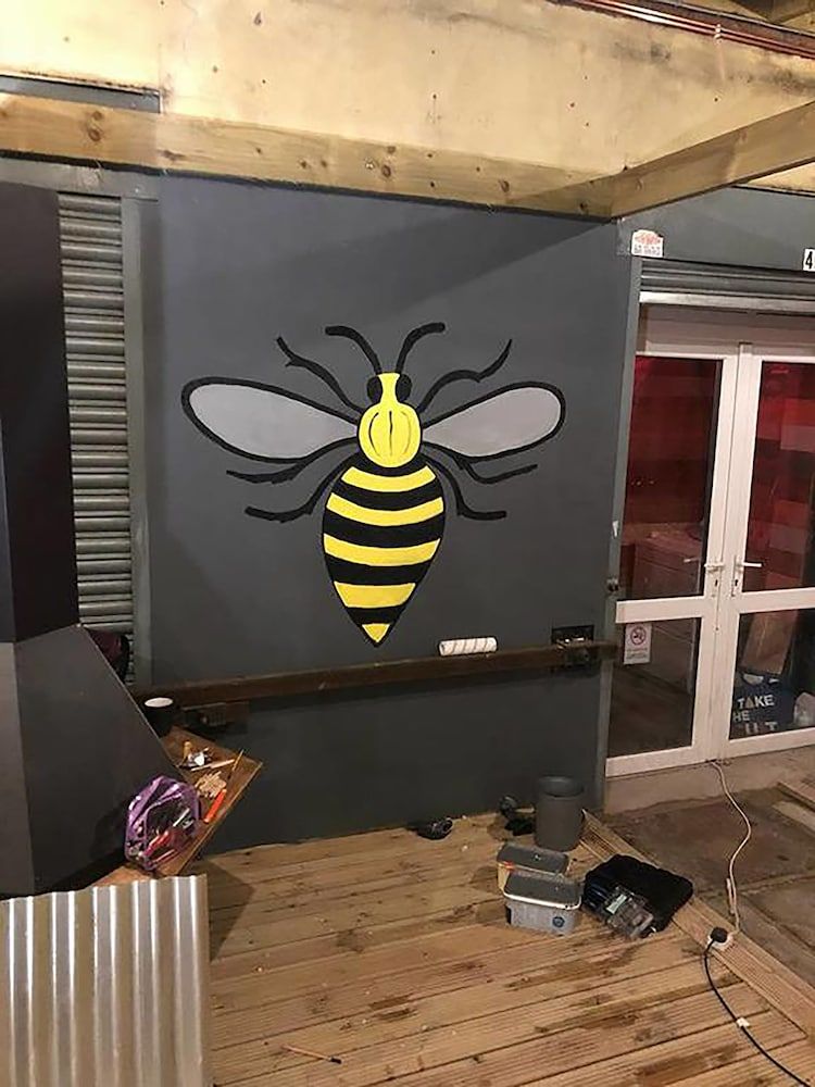 Manchester Party Pad Apartment Sleeps 27 6