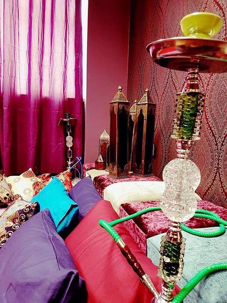 Manchester Party Pad Apartment Sleeps 27 9