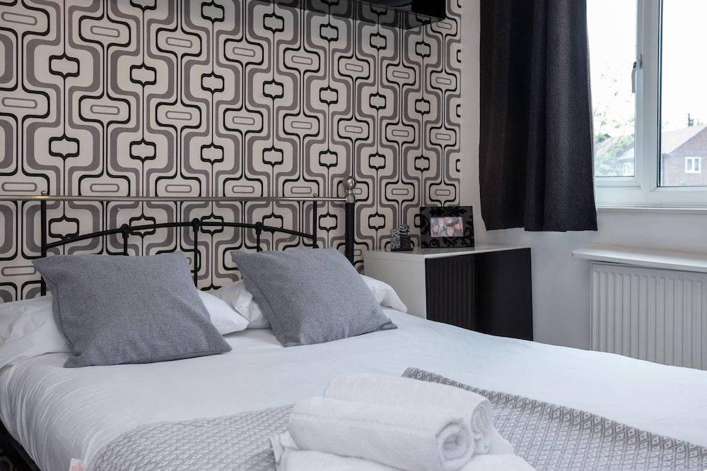 undefined Lakeside view - Manchester townhouse 7