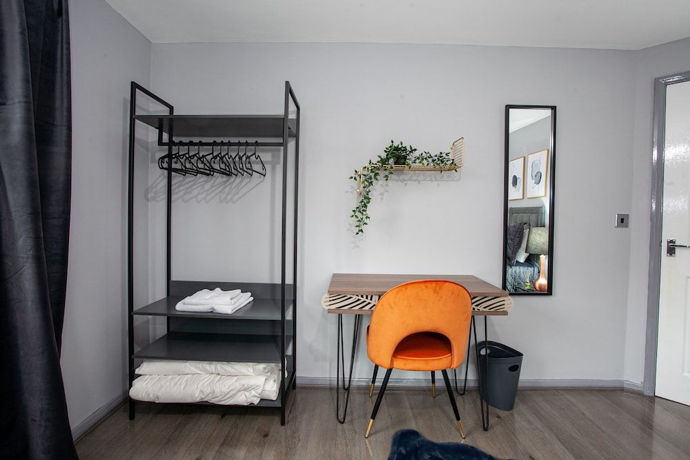 undefined Trafford Place 4