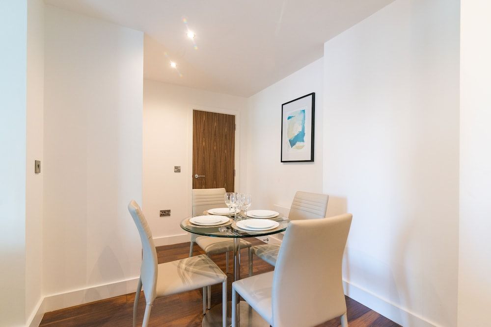 Luxury Townhouse Apartment 23