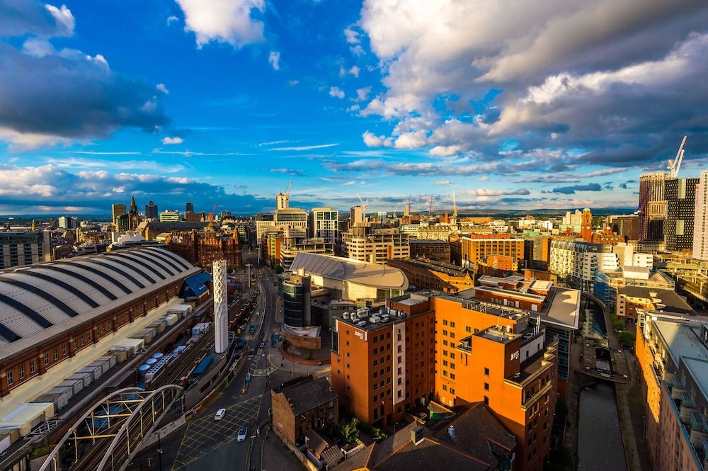 Hilltop Serviced Apartments- Deansgate Deluxe Apartment, 1 Bedroom, City View 4