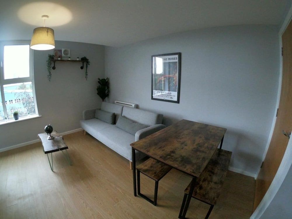undefined Manchester Metropolitan Loft Apartment 5