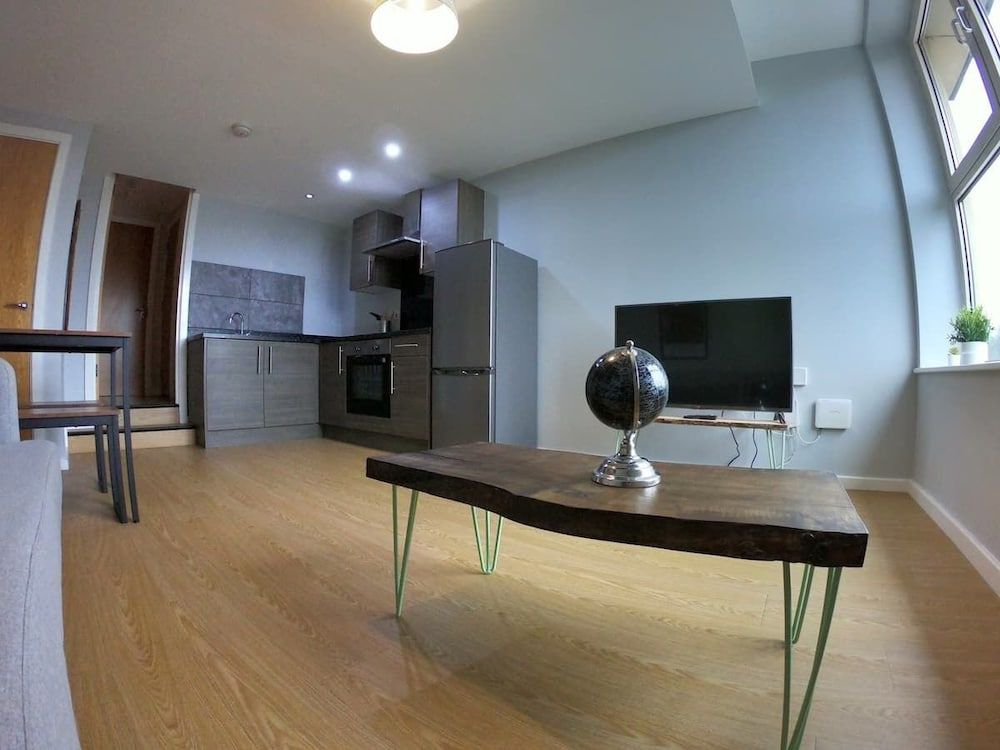 undefined Manchester Metropolitan Loft Apartment 10