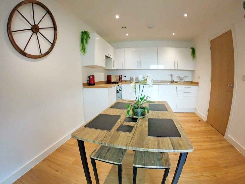 Luxury Apartment Near Piccadilly Station Luxury Apartment 7