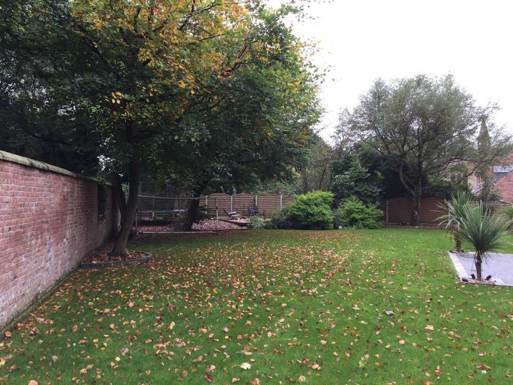 Luxury 1bedroom Lodge in Prestwich Cabin 27