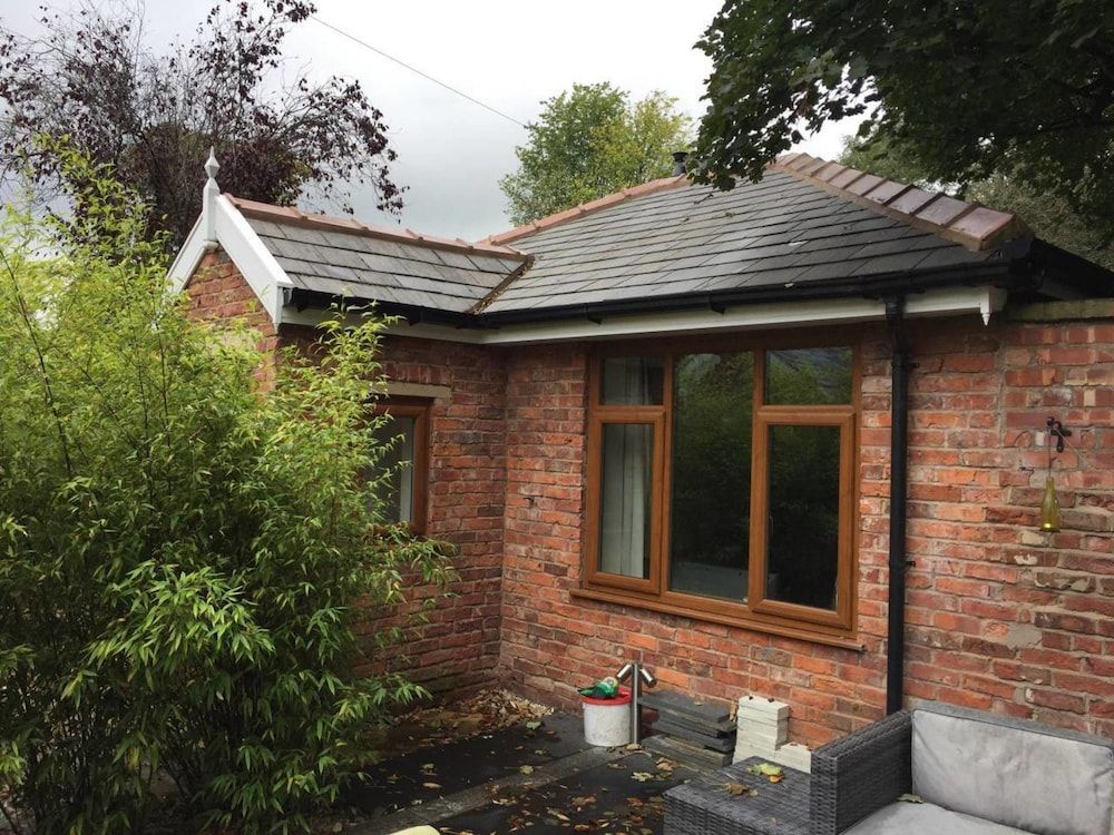 undefined Luxury 1bedroom Lodge in Prestwich 6