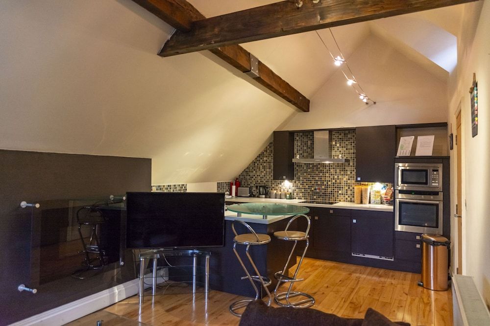 The Apartment No 2 The Old Red King Pub Luxury Apartment 10