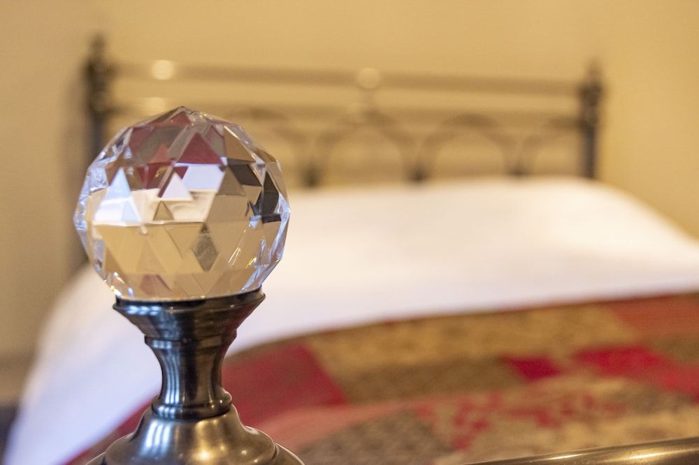 undefined The Apartment No 2 The Old Red King Pub 6