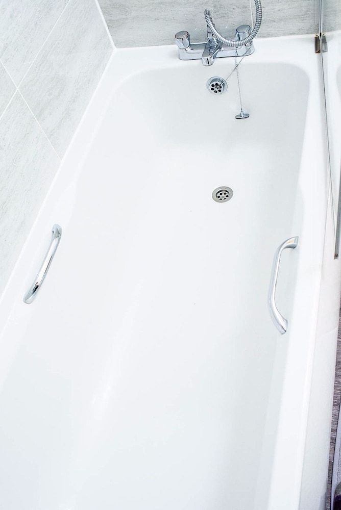 Crystal Holiday Home 7