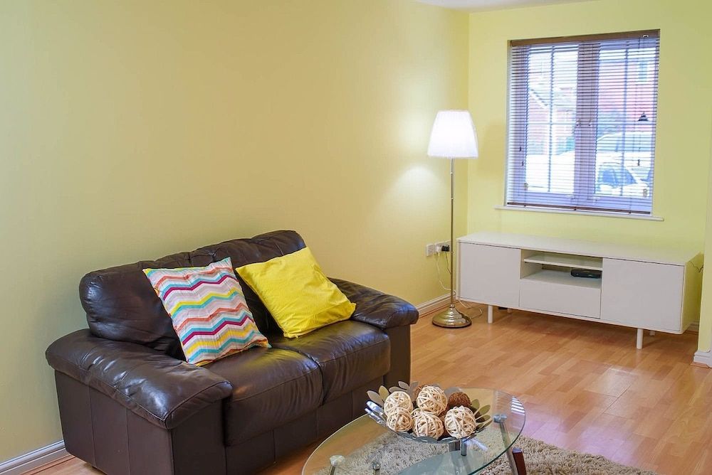 Crystal Holiday Home 12