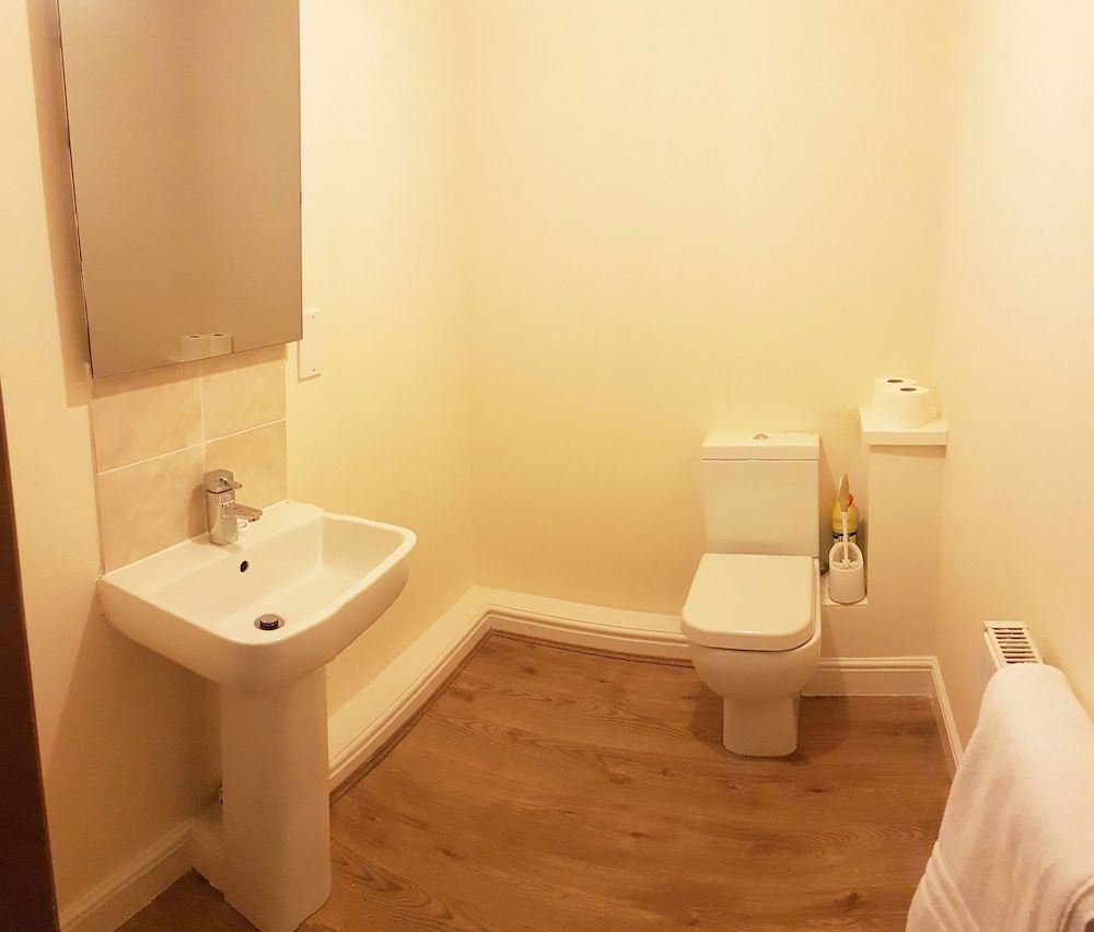 undefined Dobcross 8