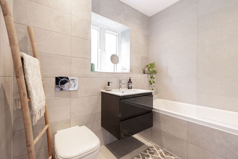 undefined Moseley Gardens 7