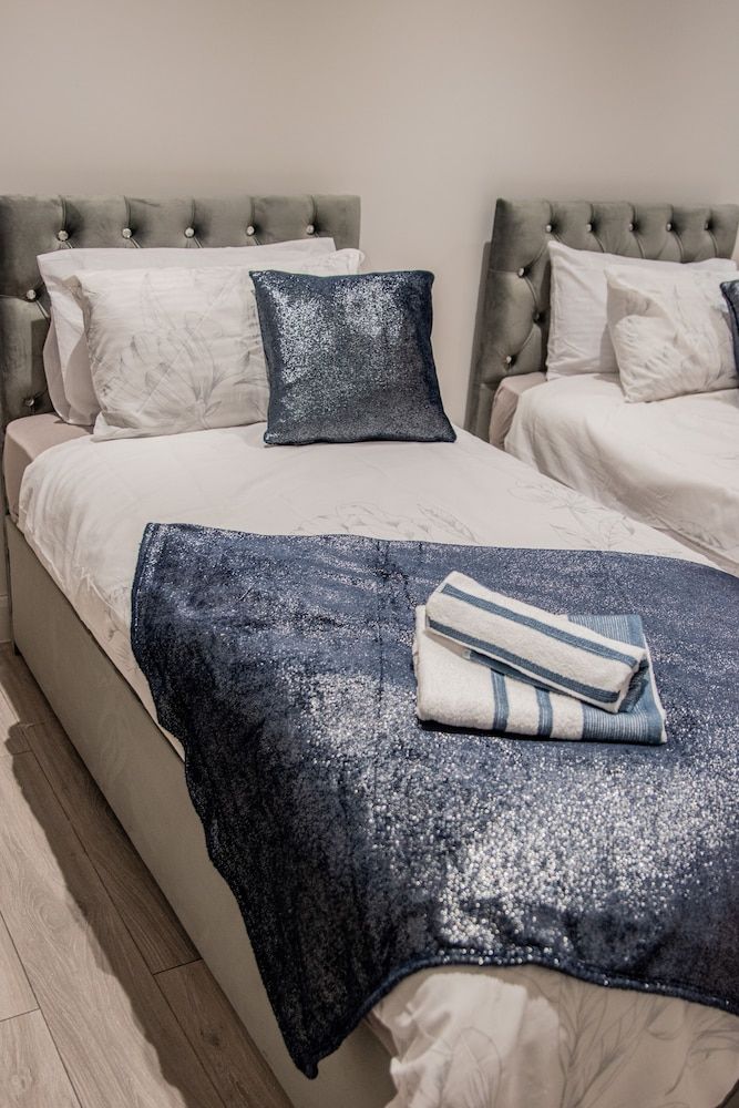 undefined BV Comfy Spacious 3 Bedroom House At Tatton Street Manchester 10