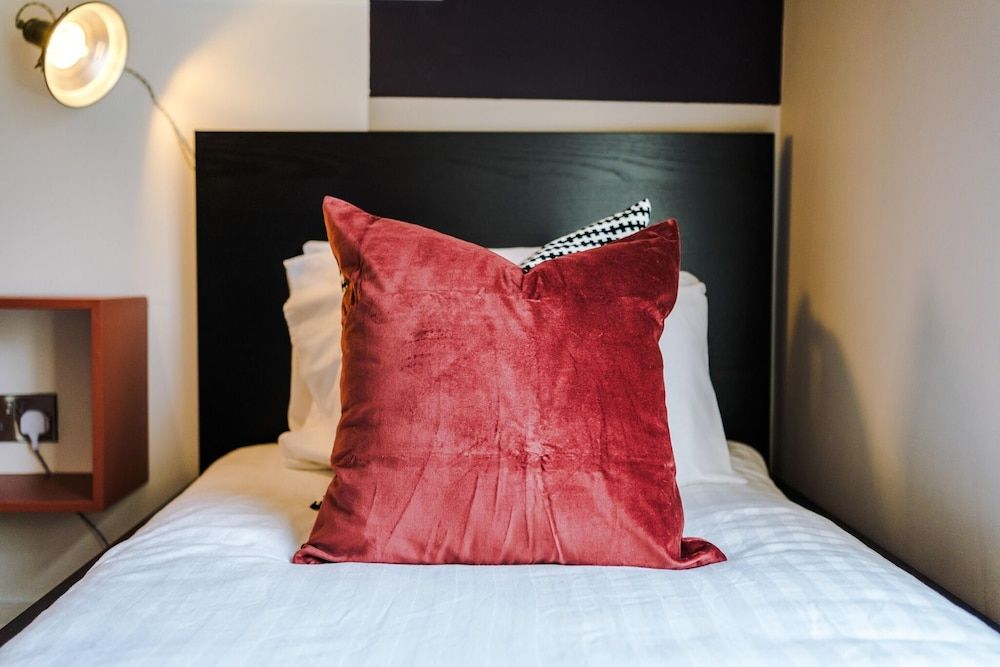 undefined 4 Bed Urban Home in Manchester 7