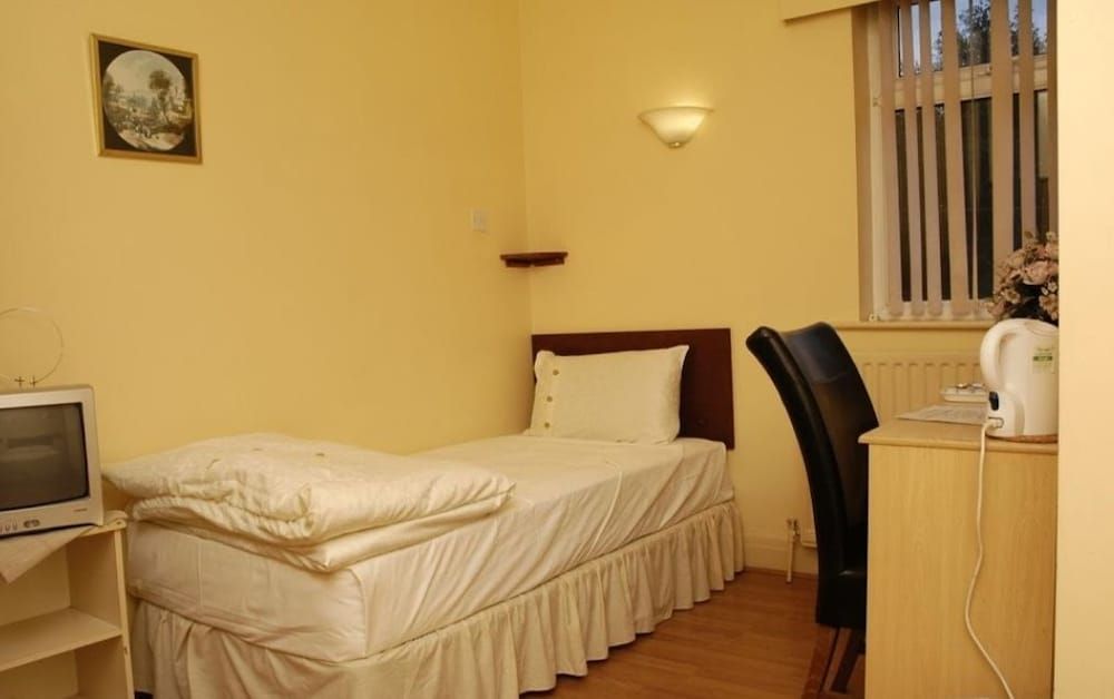 undefined Central Guest House Hotel 4