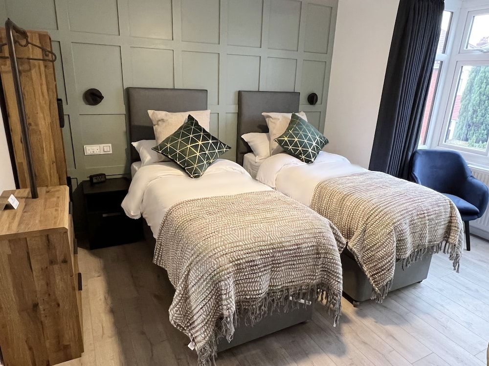 United Home B&B Deluxe Double or Twin Room 3