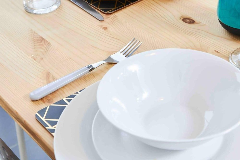 Dellehomes Remarkable 4-bed House in Manchester House 30