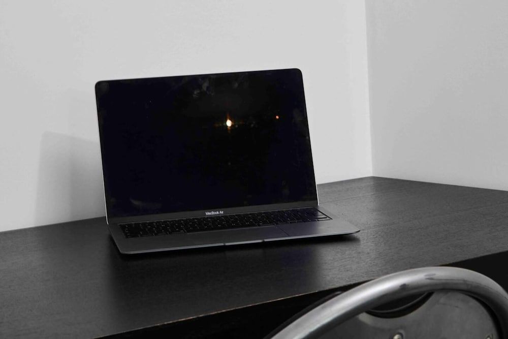 Dellehomes Remarkable 4-bed House in Manchester House 47