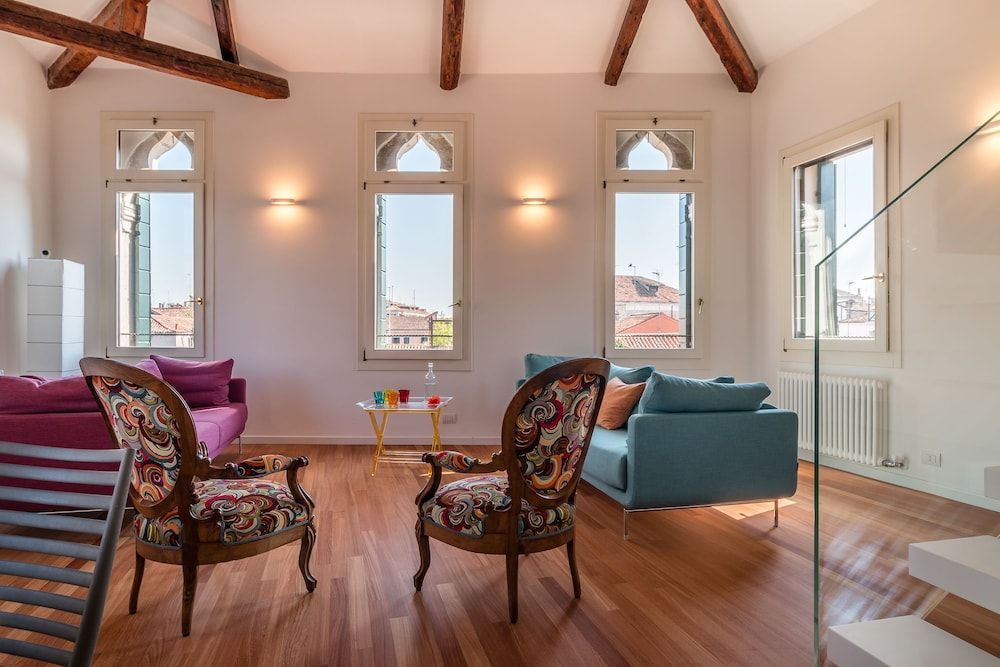 20 Windows on Venice Apartment, 3 Bedrooms 27