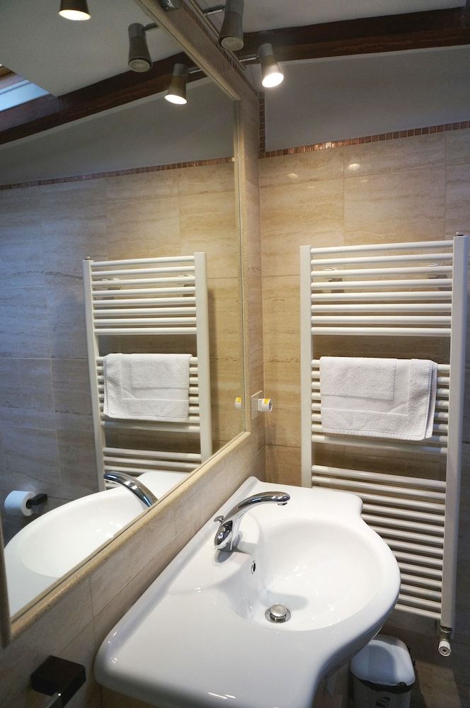 Sunrise - WR Apartments Apartment, 1 Bedroom 12