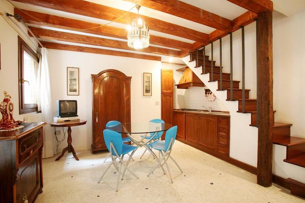 undefined Sunrise - WR Apartments 3