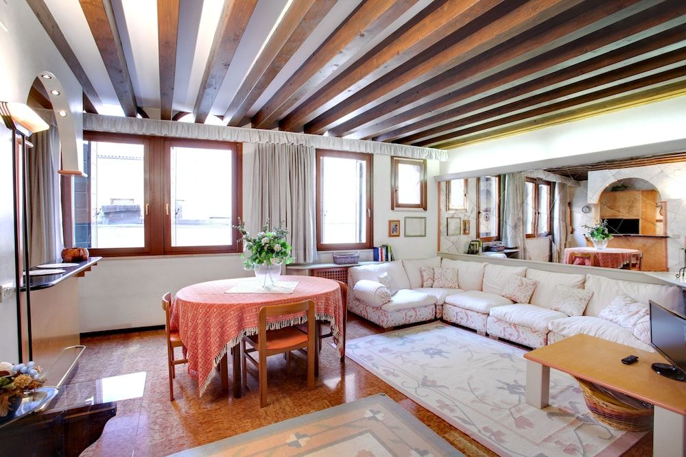 undefined Marzo 22 - WR Apartments 8