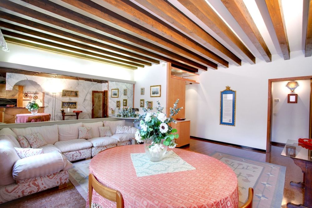 undefined Marzo 22 - WR Apartments 5