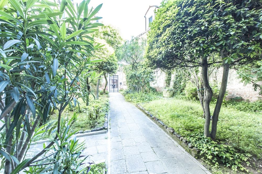 undefined Attic Panoramic View R&R 4