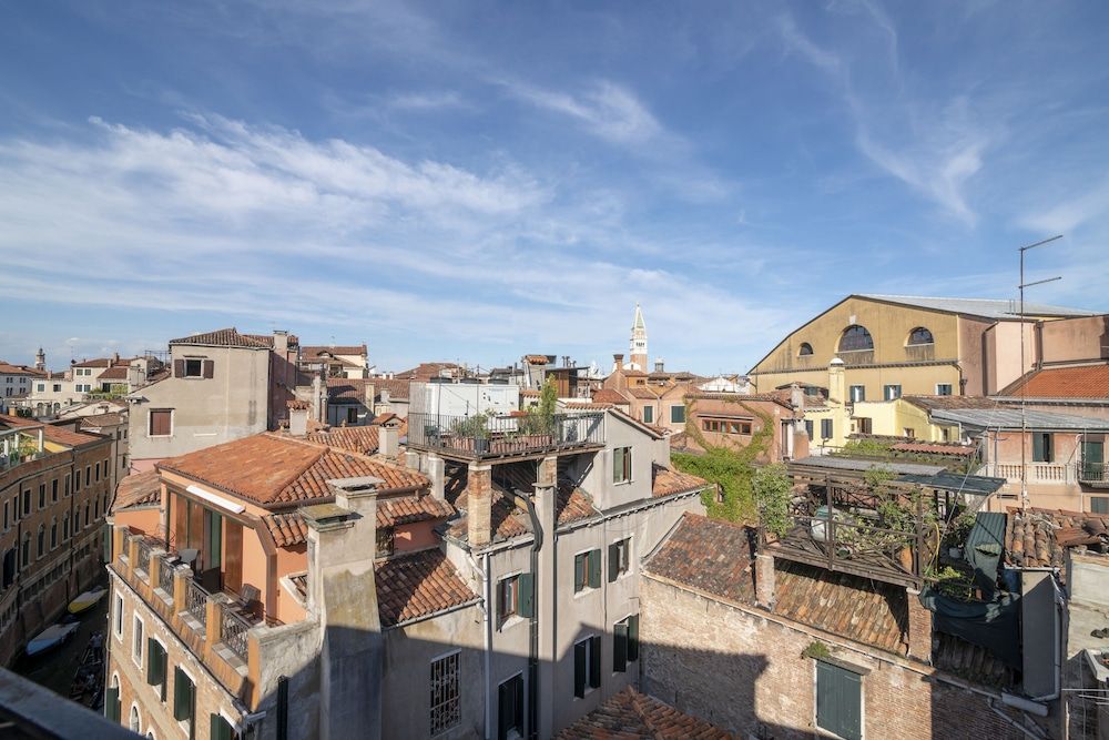 Ve.N.I.Ce Cera Angels's Attic Standard Apartment, 2 Bedrooms 9