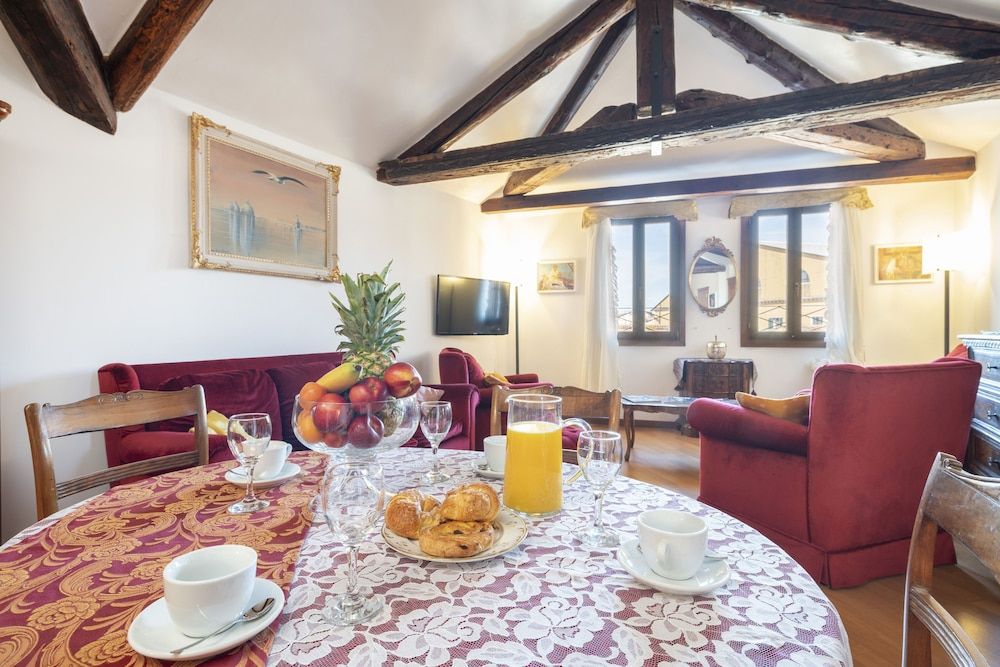 Ve.N.I.Ce Cera Angels's Attic Standard Apartment, 2 Bedrooms 21