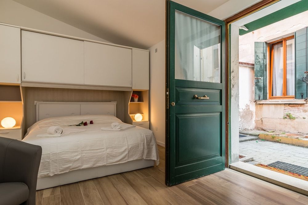 undefined The Love Hut by Santa Lucia Station 4