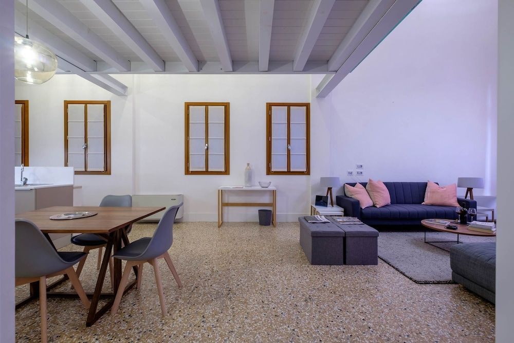 Massari Apartment, 2 Bedrooms 21