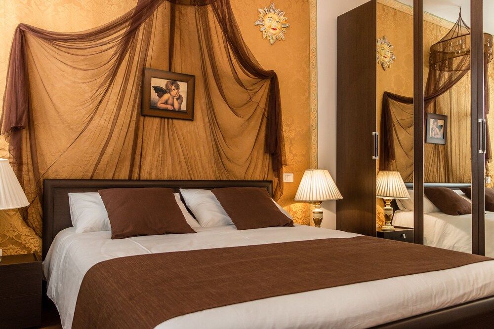 undefined Doge's Pantheon & St. Mark School 5