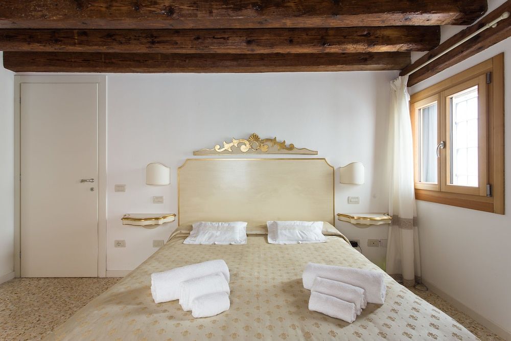 undefined Venezia - Santa Croce 1798 3