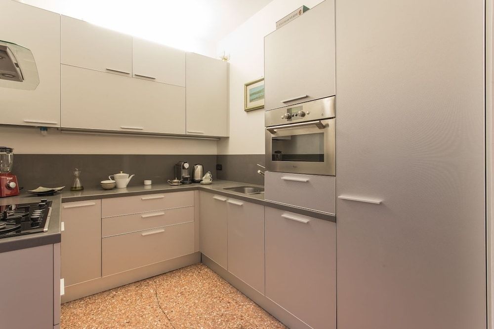 undefined Venezia - Fondamenta San Felice 10