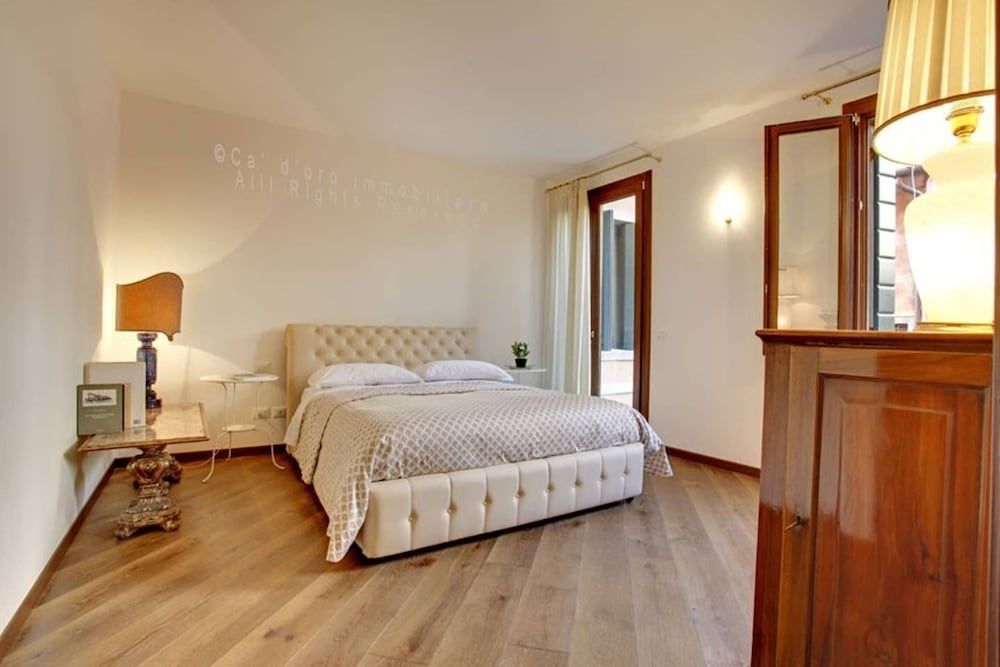 undefined Grimaldi Apartments  - Scala Reale 7