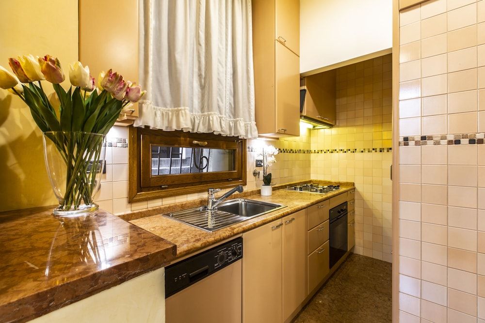 Marco Polo Deluxe R&R Apartment, 2 Bedrooms 6